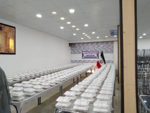 توزیع 600 پرس غذای گرم افطاری بین نیازمندان